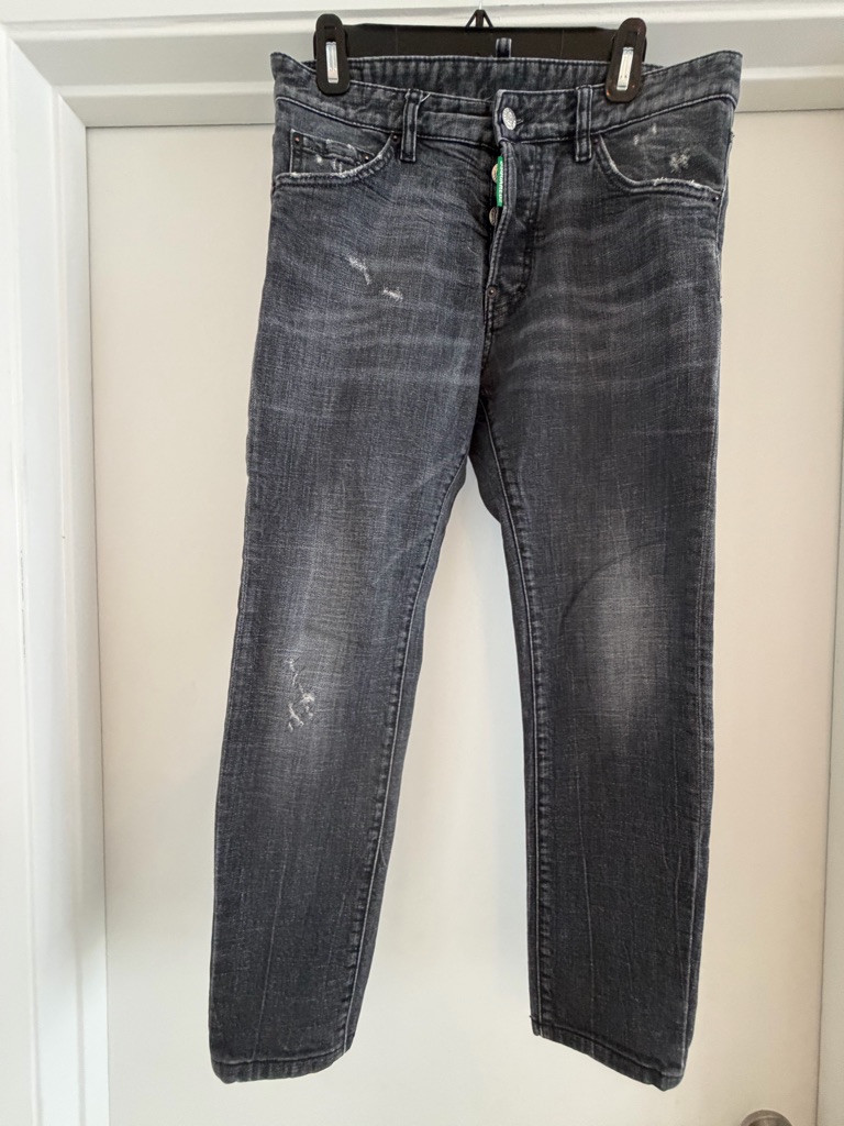 Dsquared2 Menâs Skinny Jeans In Washed Black